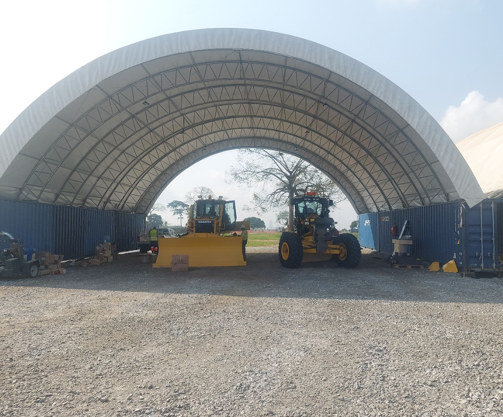 Containerly - 60ft x 80ft x 20ft (18m x 24,3m x 6m)