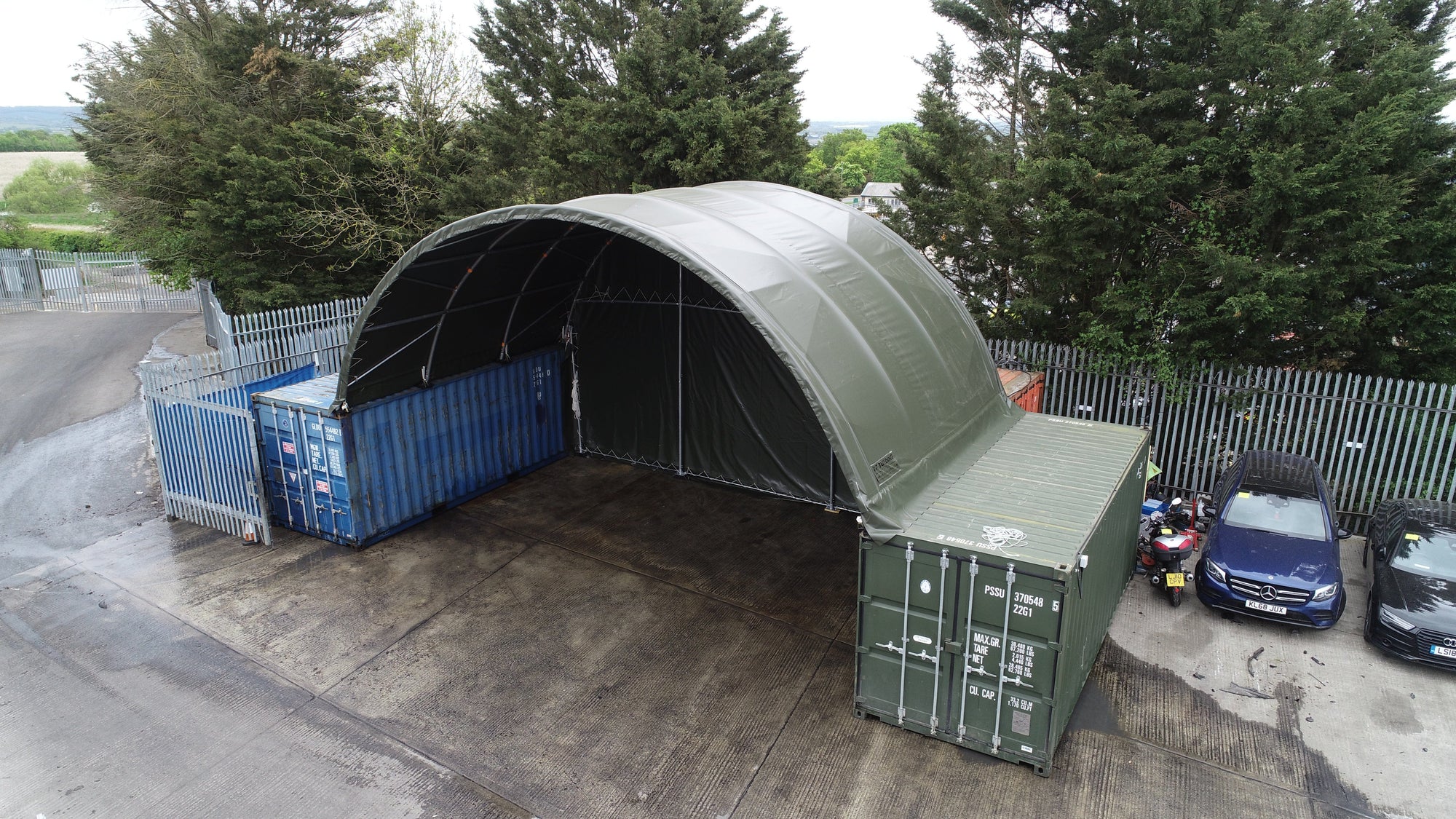 Loading Containers Canopy Container Shelter - 33ft x 20ft x 12ft (10m x 6m x 3.6m)